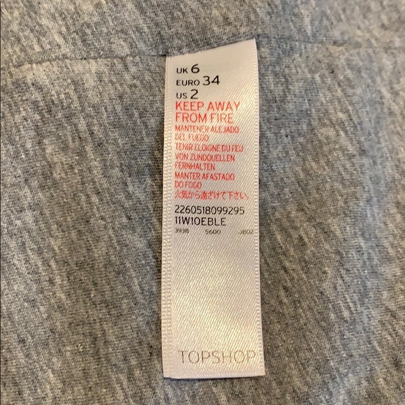 Geometric Motif Oversized Jacket - Picture 8 of 8